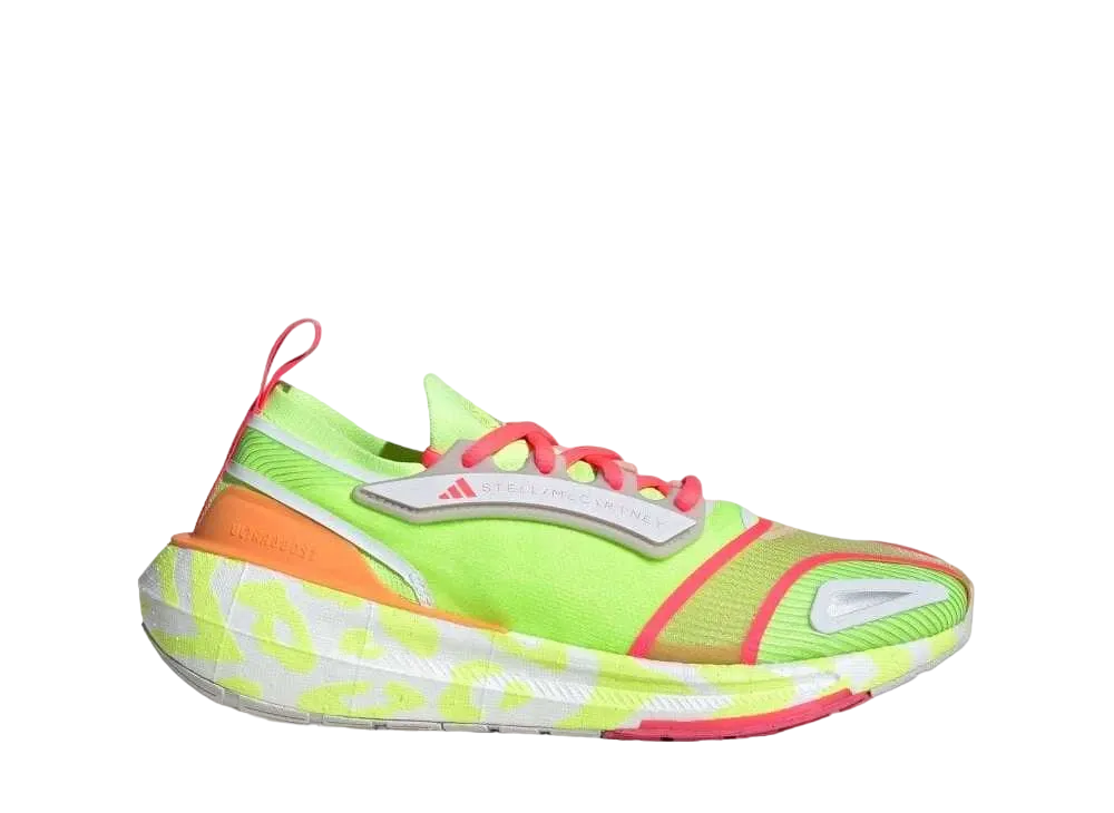 ステラマッカートニー × アディダス ウィメンズ ウルトラブースト23 "シグナルグリーン/ヘイジーオレンジ/ターボ"
