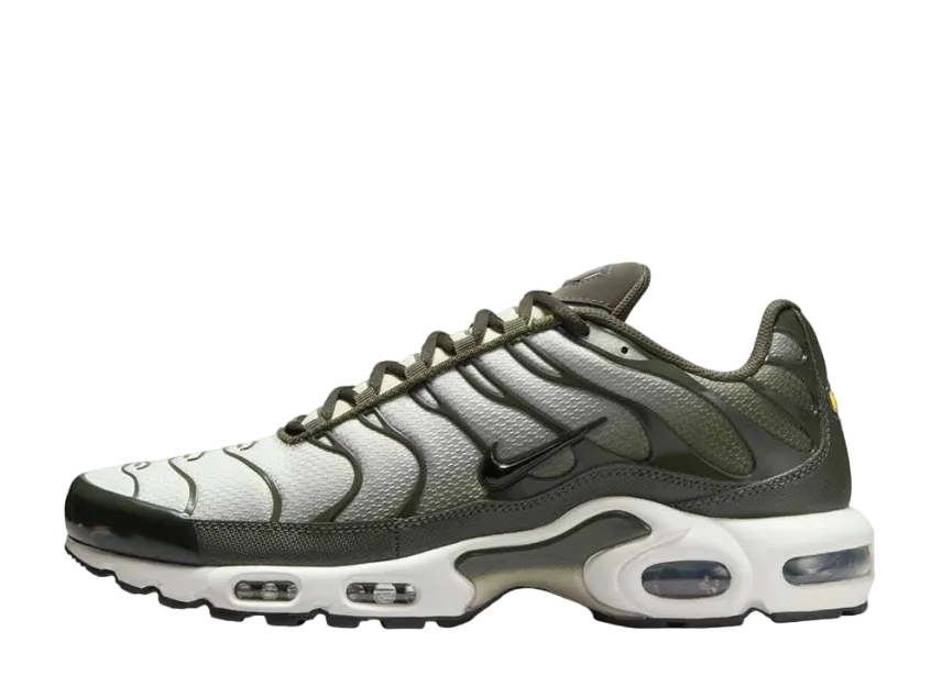 ◆正規品◆NIKE PACIFIC LIGHT BONE CARGO KHAKI◆関税込◆人気 Nike Air Max Plus