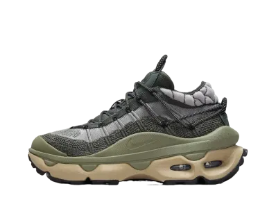 Nike Women's Air Max Flyknit Venture "Vintage Green/Light Army"