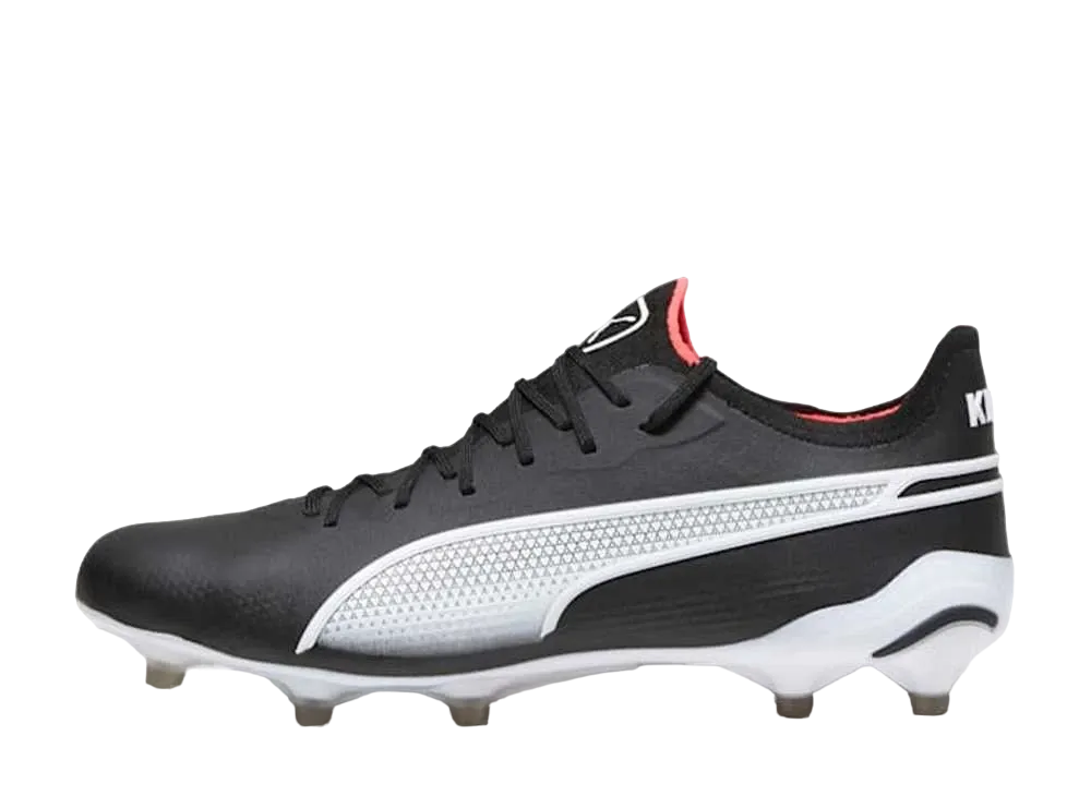 プーマ キング アルティメット FG/AG "プーマブラック/プーマホワイト/ファイヤーオーキッド"