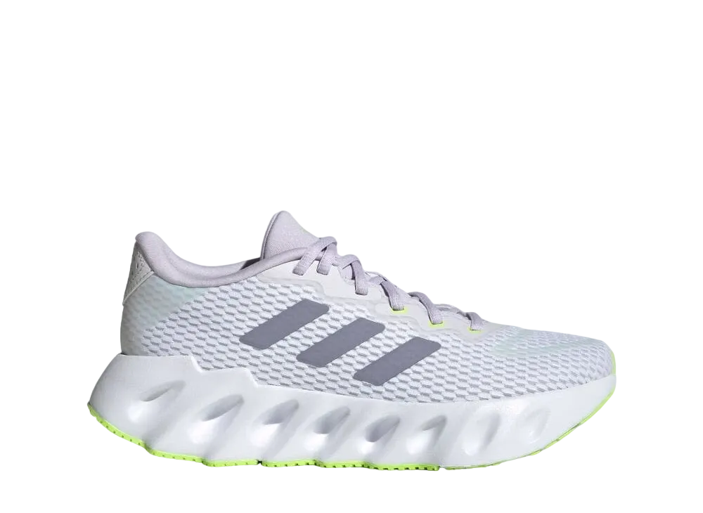 アディダス ウィメンズ スイッチ ラン "フットウェアホワイト/シルバーバイオレット/ルシッドレモン"