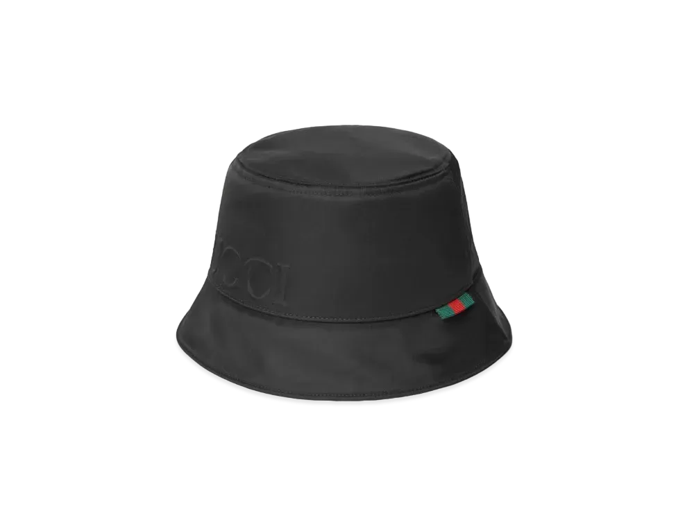 グッチ ロゴ付き ナイロン バケットハット 