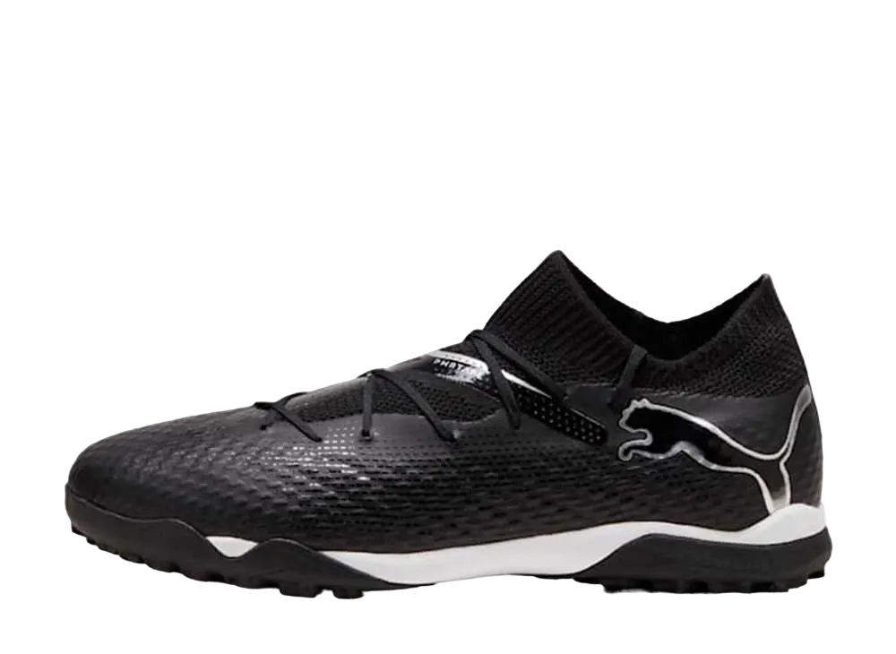 プーマ フューチャー7 プロ ケージ "プーマブラック/プーマシルバー"