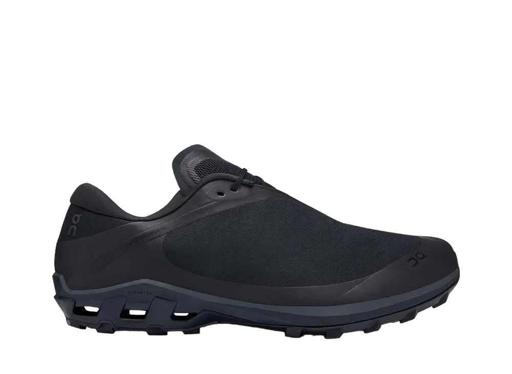 POST ARCHIVE FACTION × On Women's Cloudventure Peak PAF "All Black"