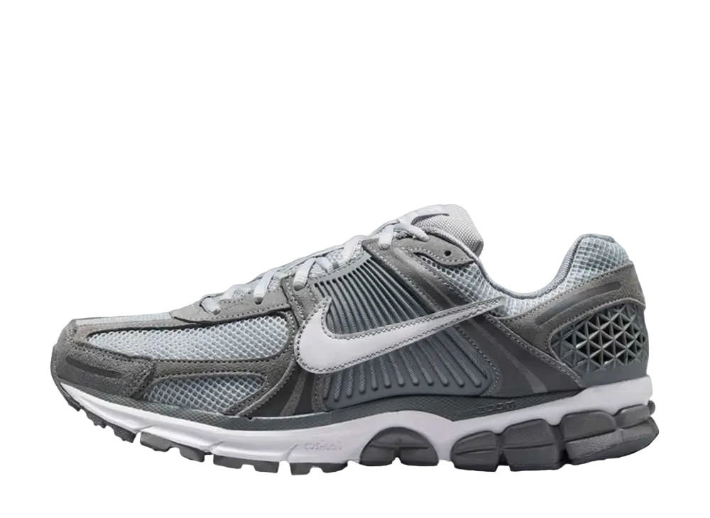 ナイキ ズーム ボメロ5 "クールグレー/ウルフグレー/ホワイト"