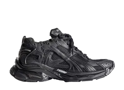 バレンシアガ ランナー スニーカー "マットブラック"