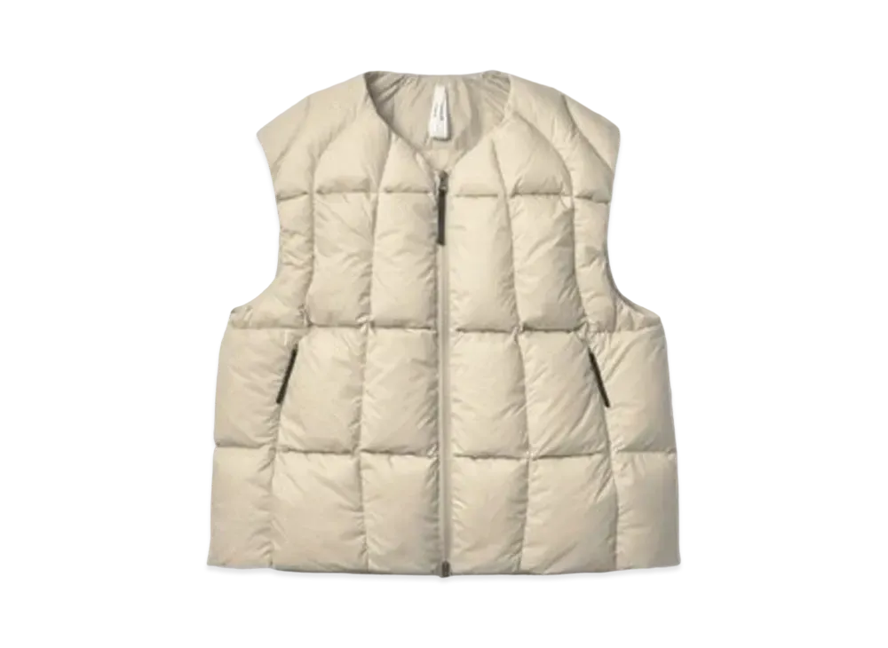 Goldwin 0 Three-Dimensional Down Light Vest (Unisex) "Oatmeal"
