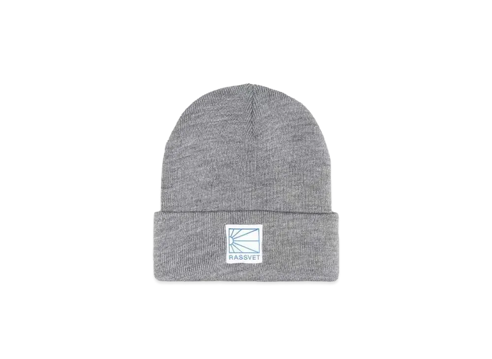 RASSVET RASSVET LOGO TAG BEANIE KNIT "LIGHT GREY"