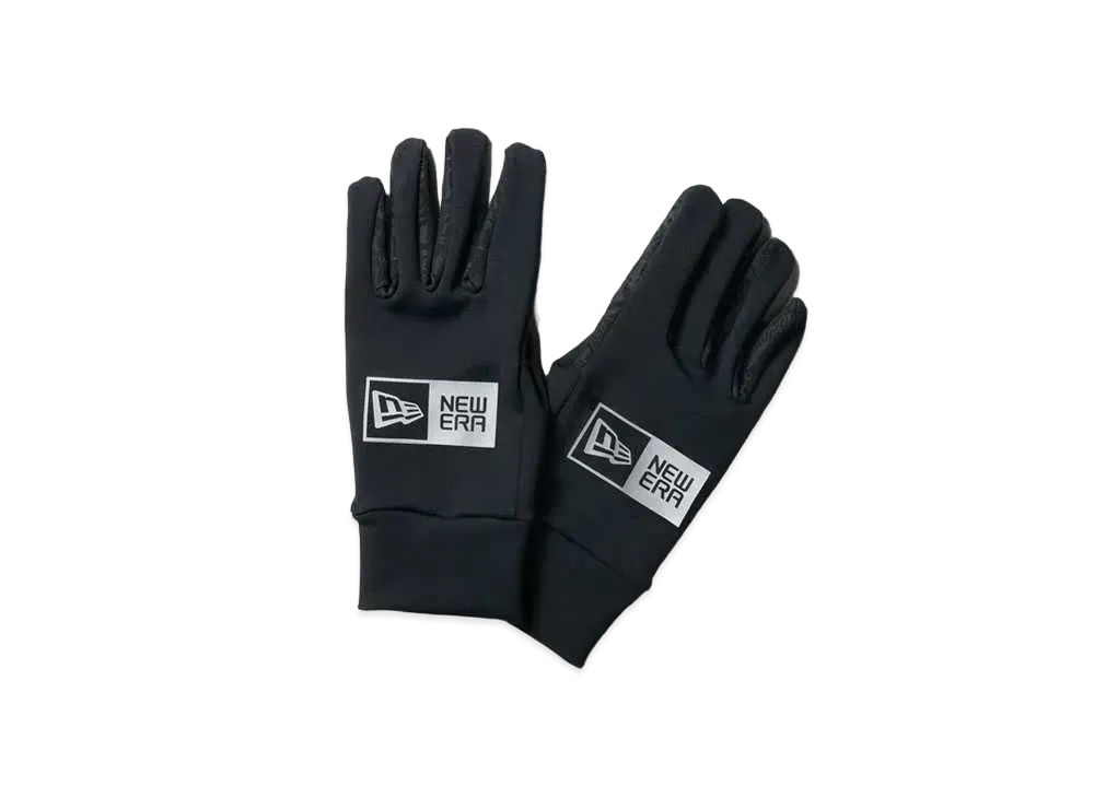 NEW ERA Fleece Warmer Glove Box Logo "Black/Reflective Silver"
