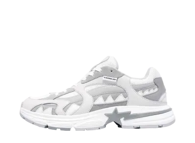 A BATHING APE®︎ Women's SHARK STA "White"