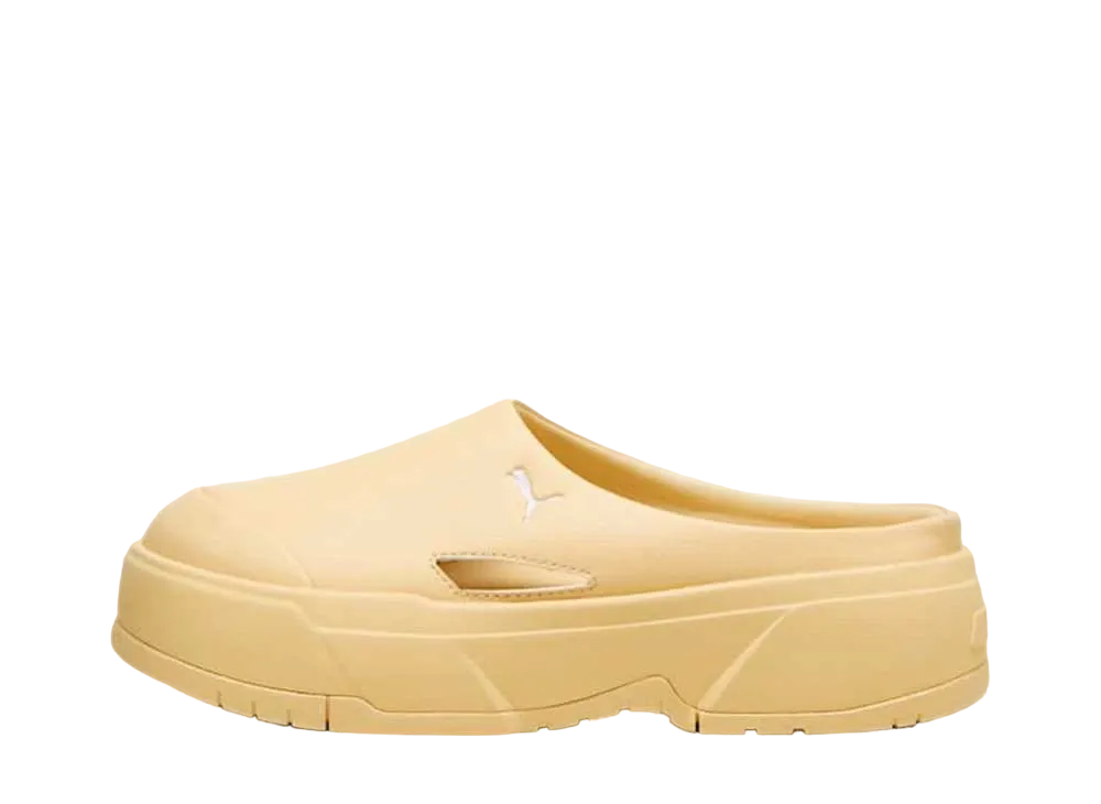 プーマ ウィメンズ カリフォルニア ミュール "カモミール/ウルトララベンダー"