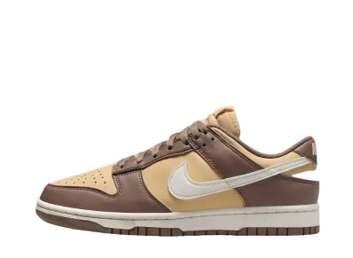 ナイキ ウィメンズ ダンク ロー ネクストネイチャー "ブラウン/セサミ"