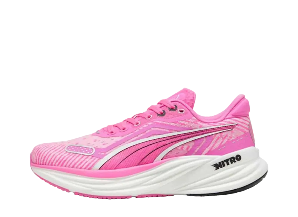 プーマ ウィメンズ マグニファイ ニトロ2 テック "ポイズンピンク/プーマシルバー/プーマホワイト"