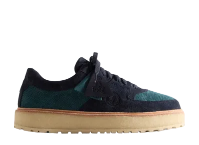 KITH Ronnie Fieg × Clarks 8th Street Sandford 2 "Carbon/Stargazer"