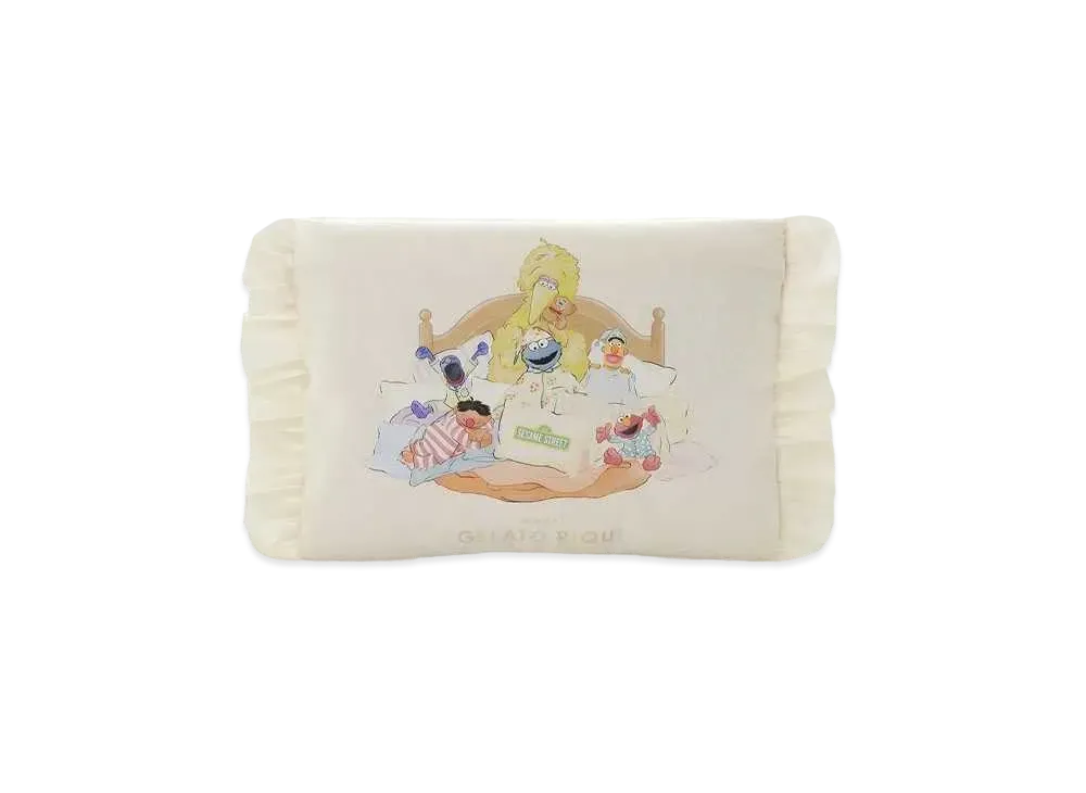 GELATO PIQUE x Sesame Street Pillow Pouch "Off White"
