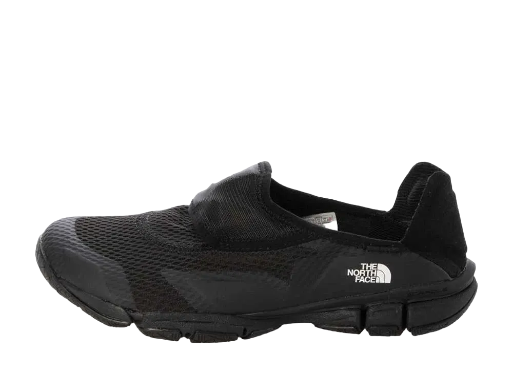 ザノースフェイス ストレイタム ピカ "TNFブラック/TNFホワイト"