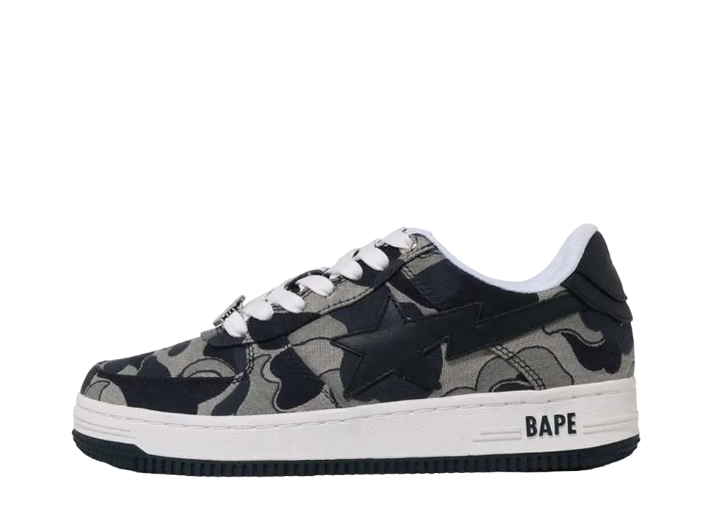 A BATHING APE®︎ Women's COOKIE CAMO 2 BAPE STA "Beige"