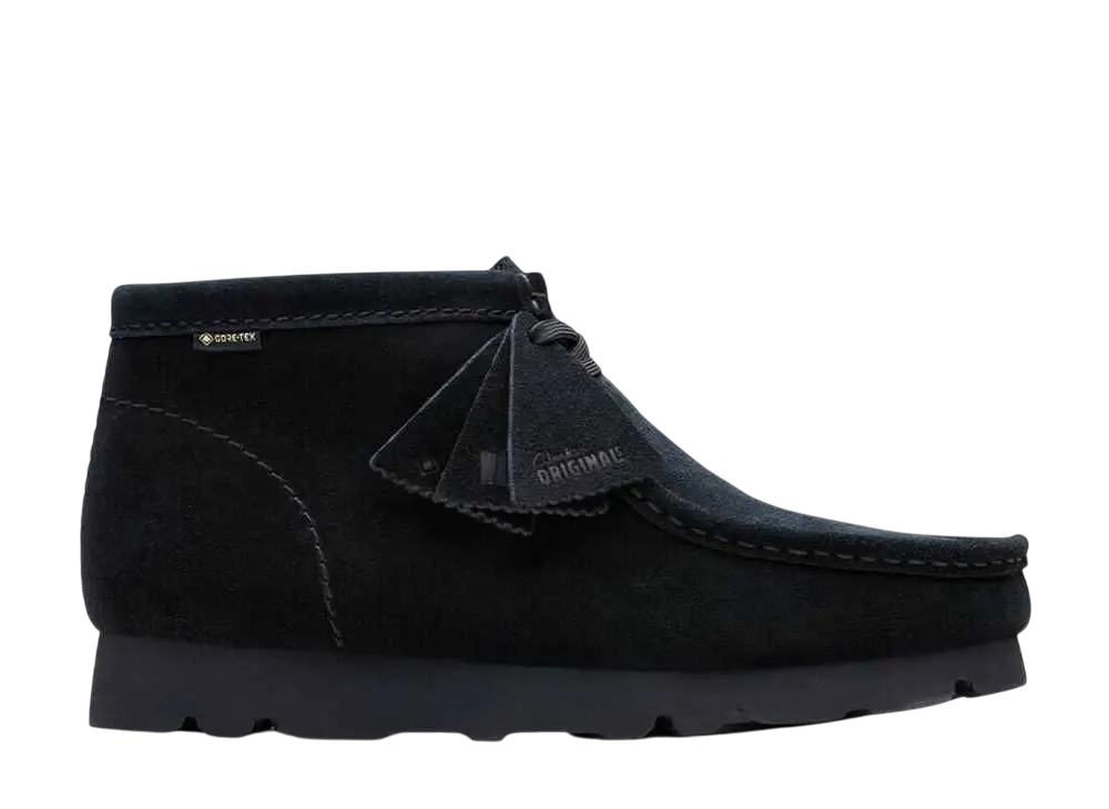 クラークス ワラビー ブーツ ゴアテックス "ブラックスウェード"