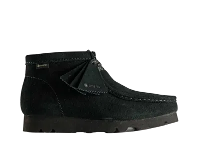 クラークス ウィメンズ ワラビー ブーツ ゴアテックス "ブラックスウェード"