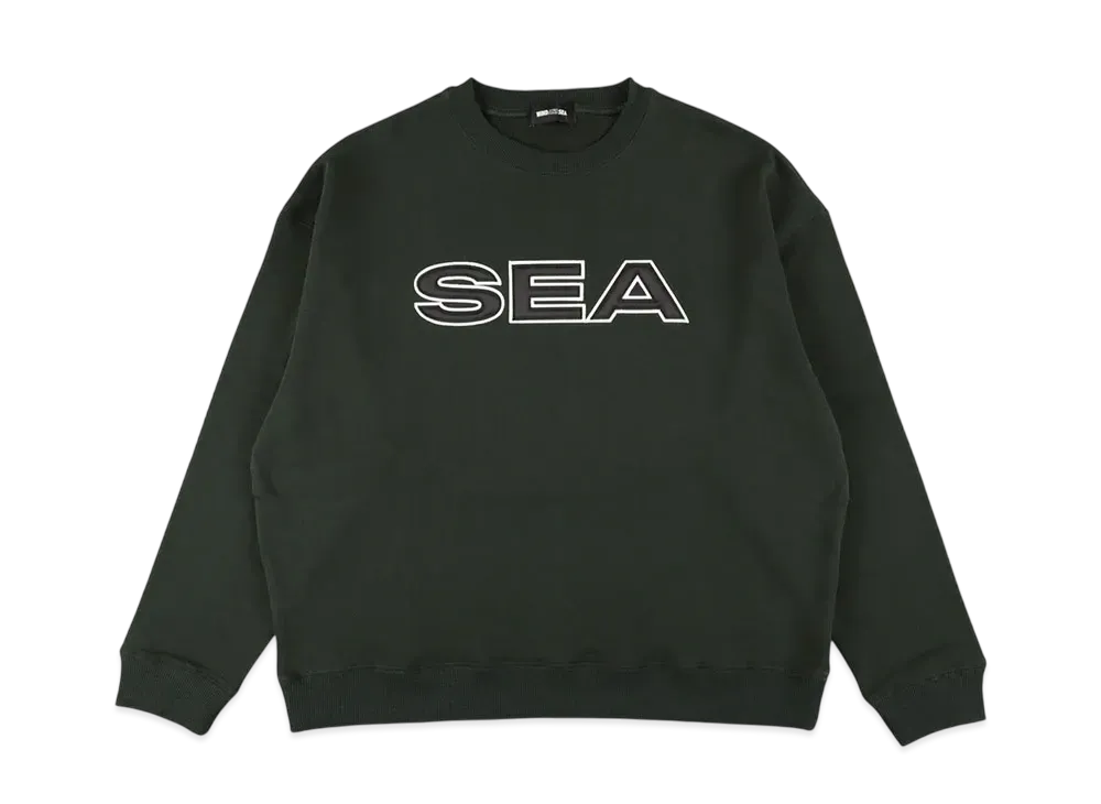 ウィンダンシー サテン パッチ クルーネック スウェットシャツ "グリーン"