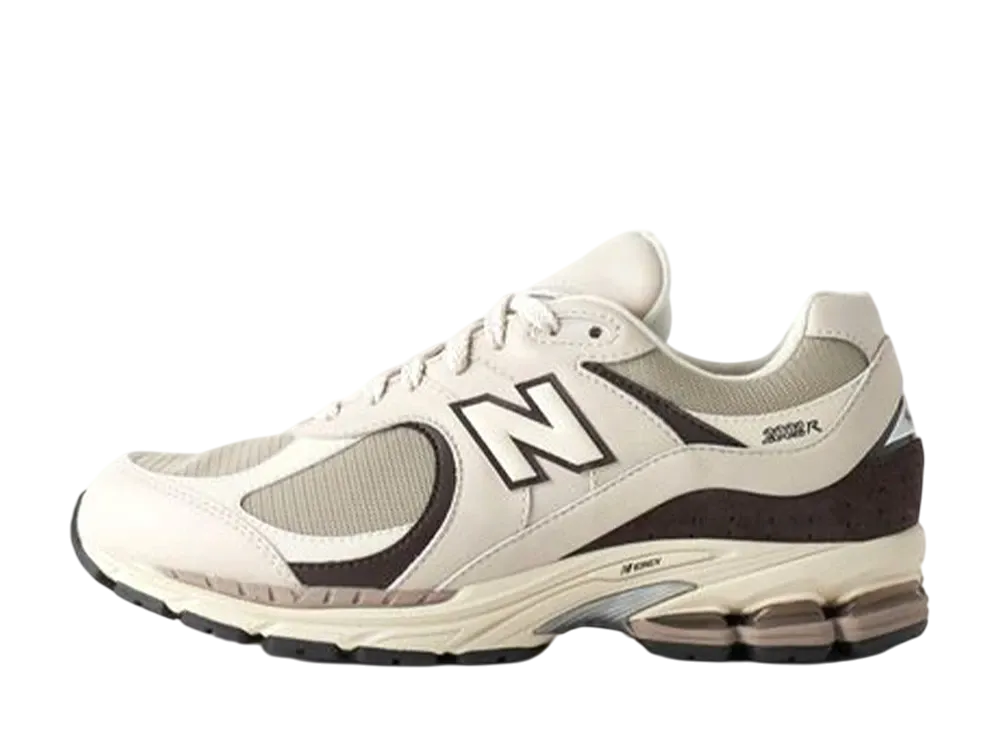 New Balance 2002R GORE-TEX "Greige"