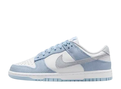ナイキ ウィメンズ ダンク ロー "ブルー コーデュロイ"