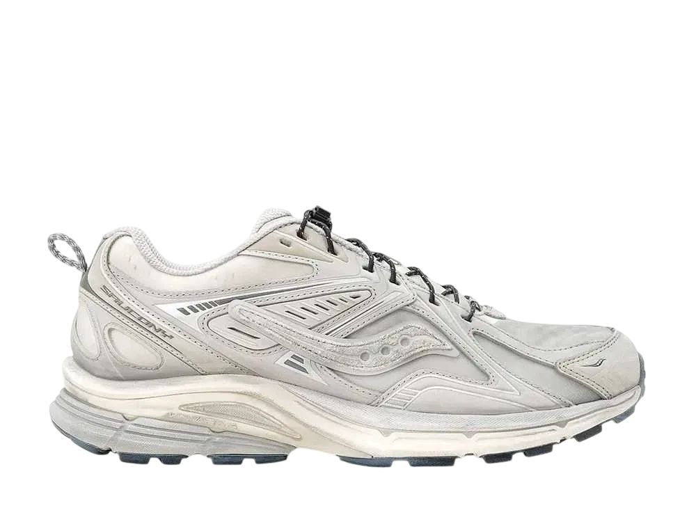 コスツ × サッカニー キンバラ4 "スペースグレー"