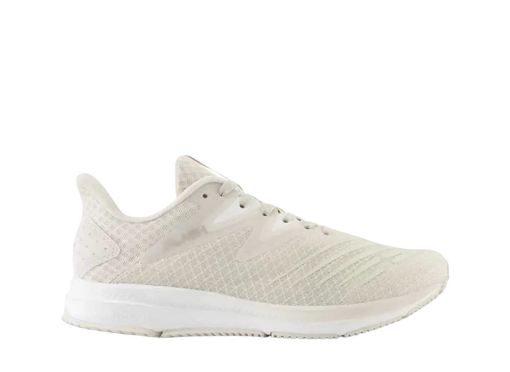 New Balance Women's DynaSoft Flash V6 "Beige"