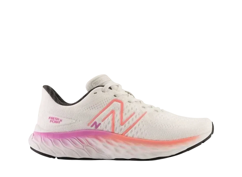 ニューバランス ウィメンズ フレッシュフォーム エックス イーボスV3 "ホワイト"