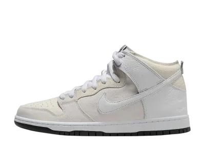 アンタイヒーロー × ナイキ SB ダンク ハイ QS "ホワイト"