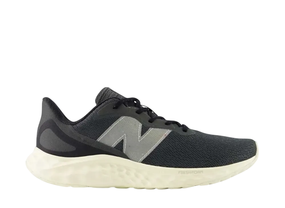 ニューバランス フレッシュフォーム アリシV4 "ブラック"