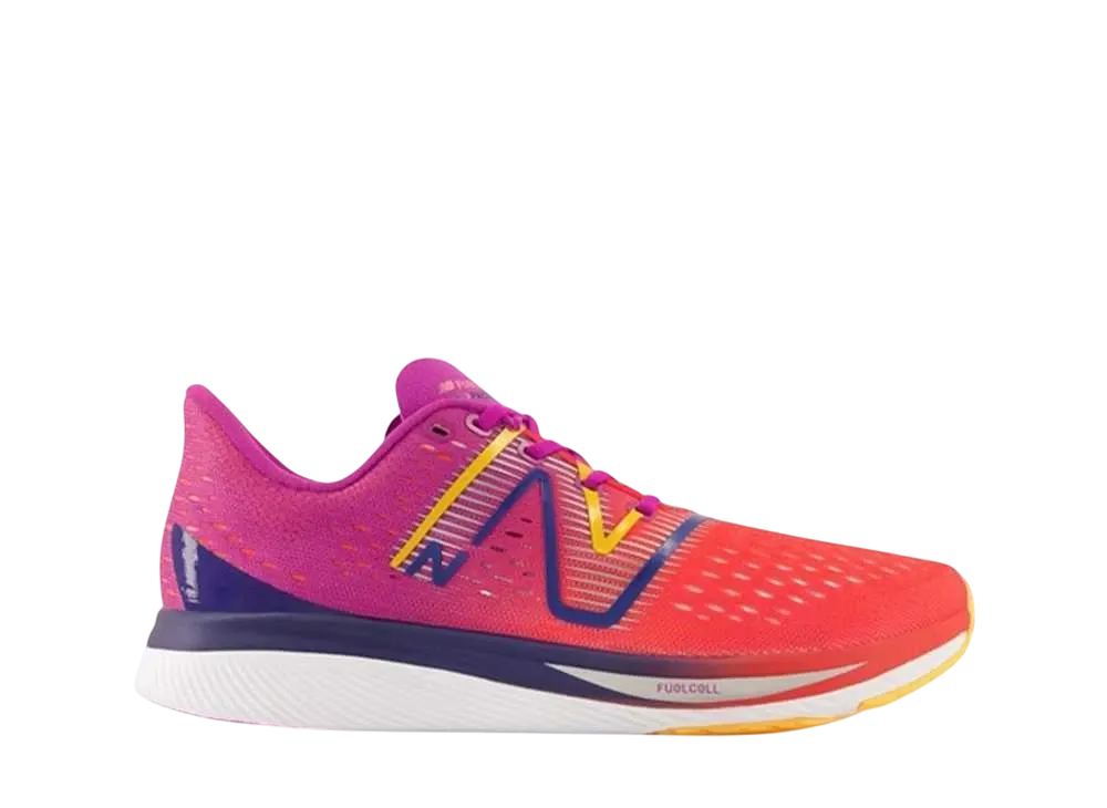 ニューバランス ウィメンズ フューエルセル スーパーコンプペーサー "レッド"