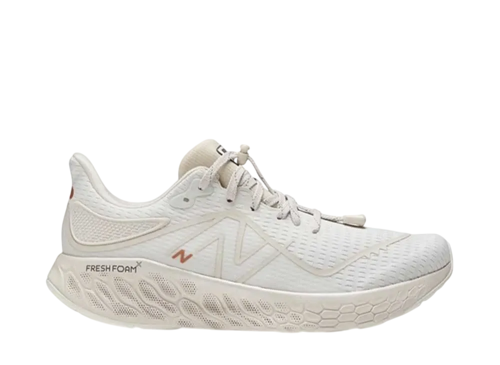 ニューバランス フレッシュフォーム X 1080V12 "ホワイト/ゴールド"