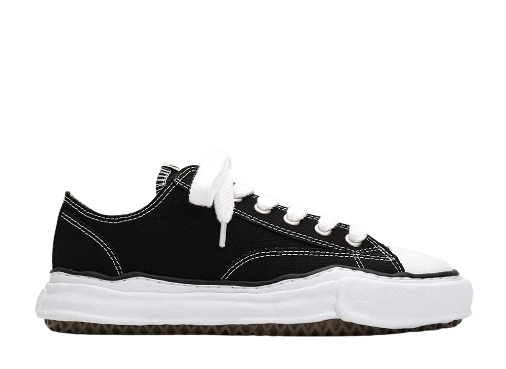 Maison MIHARA YASUHIRO PETERSON OG Sole Canvas Low-top Sneaker "Black"