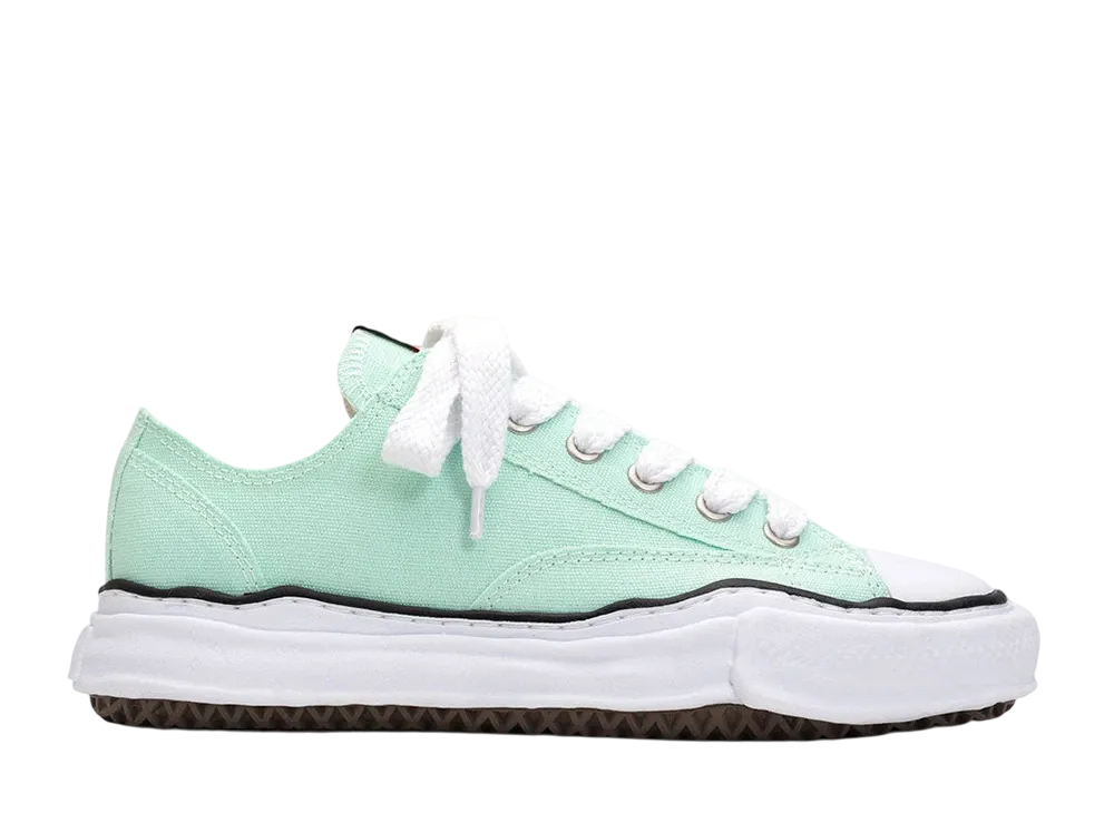 メゾンミハラヤスヒロ ピーターソン OG ソール キャンバス ロートップ スニーカー "ライトブルー" (A01FW702)