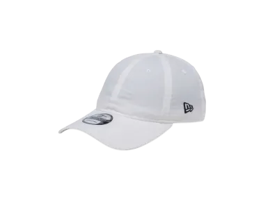 NEW ERA 9Twenty Long Visor Typewriter Basic "Vanilla White"