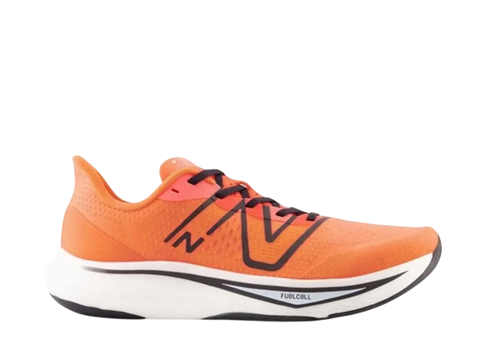 ニューバランス フューエルセル レベルV3 "レッド"