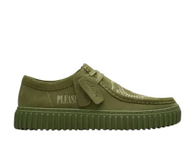 PLEASURES × Clarks Torhill Dragon Low "Olive Suede"