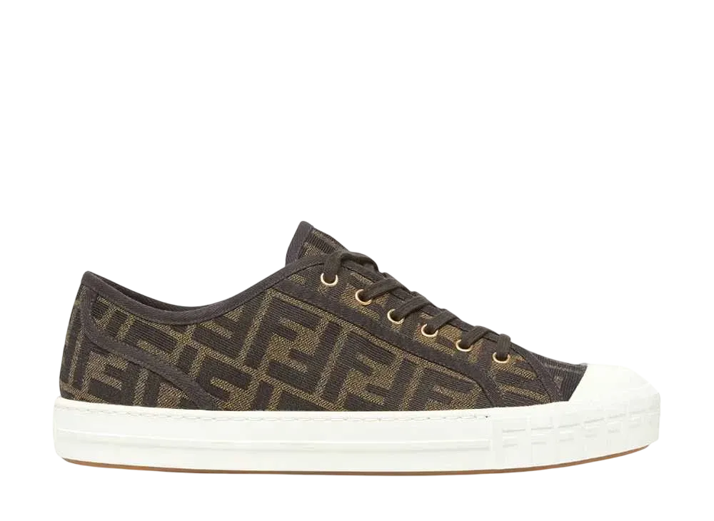 フェンディ ドミノ "ブラウン"