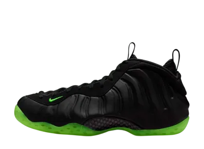 Nike Air Foamposite One "Black/Volt"