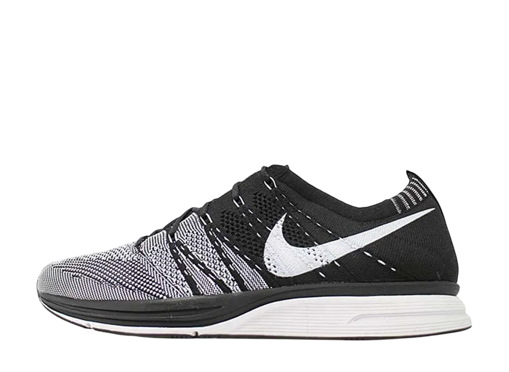 Nike Flynit Trainer+ "Black/White"