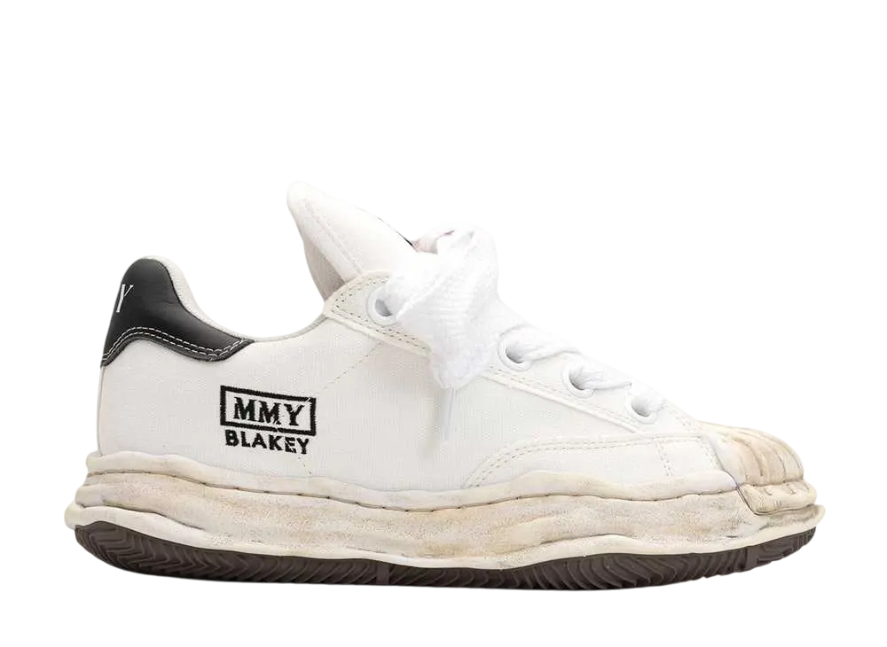 メゾンミハラヤスヒロ ブレイキー パファー OG ソール キャンバス ロートップ "ホワイト" (A13FW730)