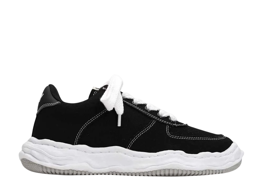 メゾンミハラヤスヒロ ウェイン OG ソール キャンバス ロートップ スニーカー "ブラック" (A10FW720)