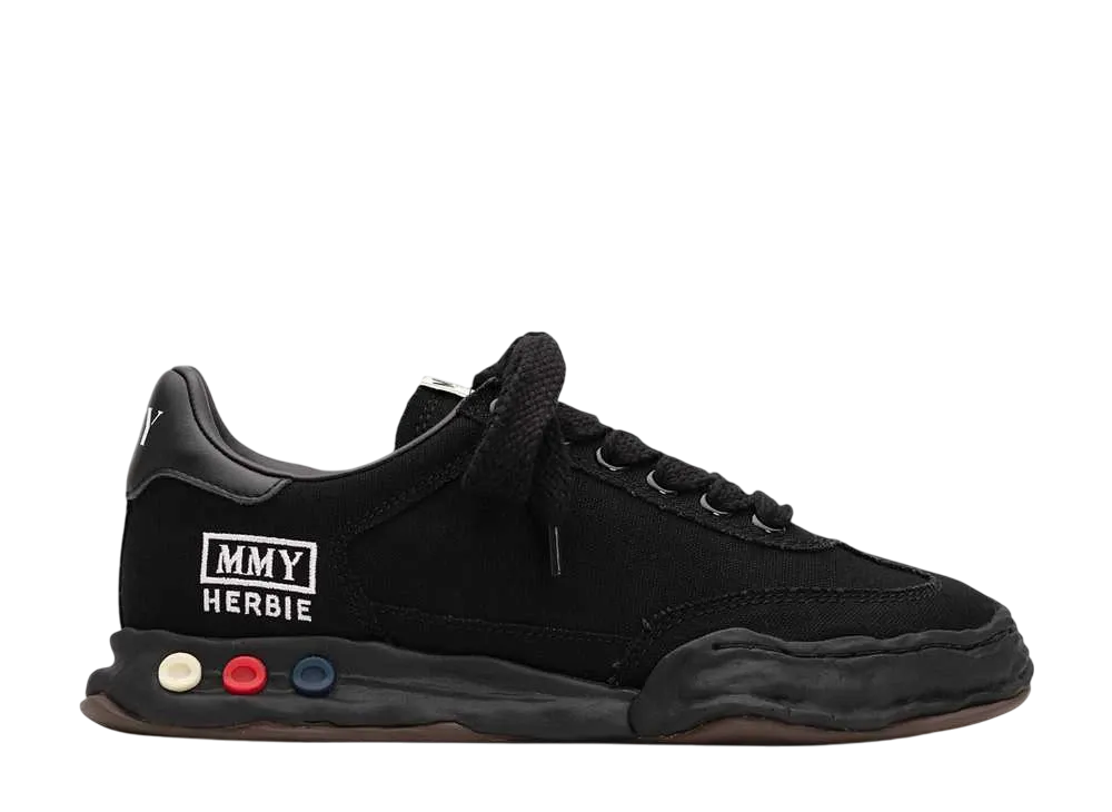 メゾンミハラヤスヒロ ハービー OG ソール キャンバス ロートップ スニーカー "ブラック/ブラック" (A09FW704)