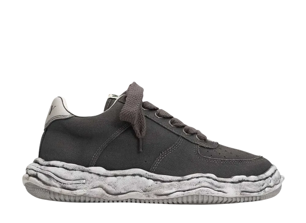 メゾンミハラヤスヒロ ウェイン OG ソール オーバーダイド キャンバス ロートップ スニーカー "グレー" (A13FW723)