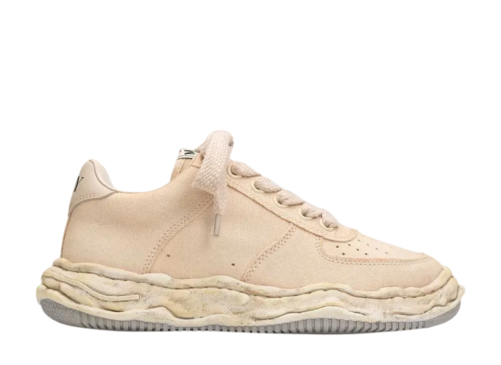 メゾンミハラヤスヒロ ウェイン OG ソール オーバーダイド キャンバス ロートップ スニーカー "ベージュ" (A13FW723)