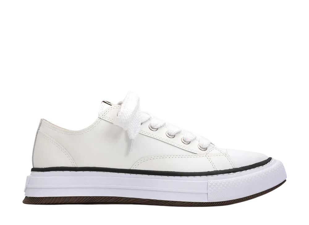 メゾンミハラヤスヒロ ユッカ OG ソール レザー ロートップ スニーカー "ホワイト" (B12FW704)