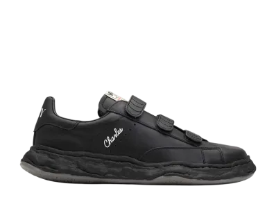 Maison MIHARA YASUHIRO CHARLES OG Sole Leather Low-top Verclo Sneaker "Black/Black"