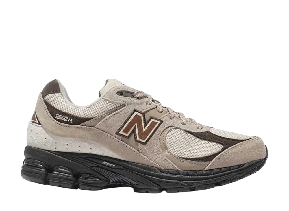 New Balance 2002R "Cream/Kumquat"