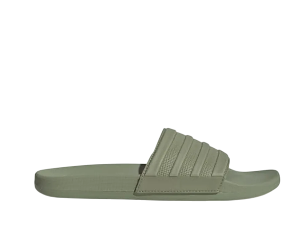 アディダス アディレッタ コンフォート スライド "テントグリーン"